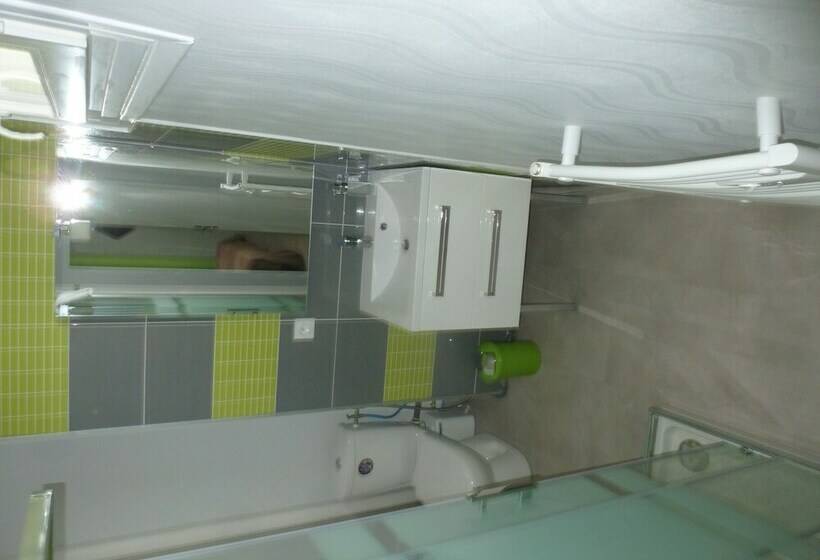 اتاق استاندارد, Coton