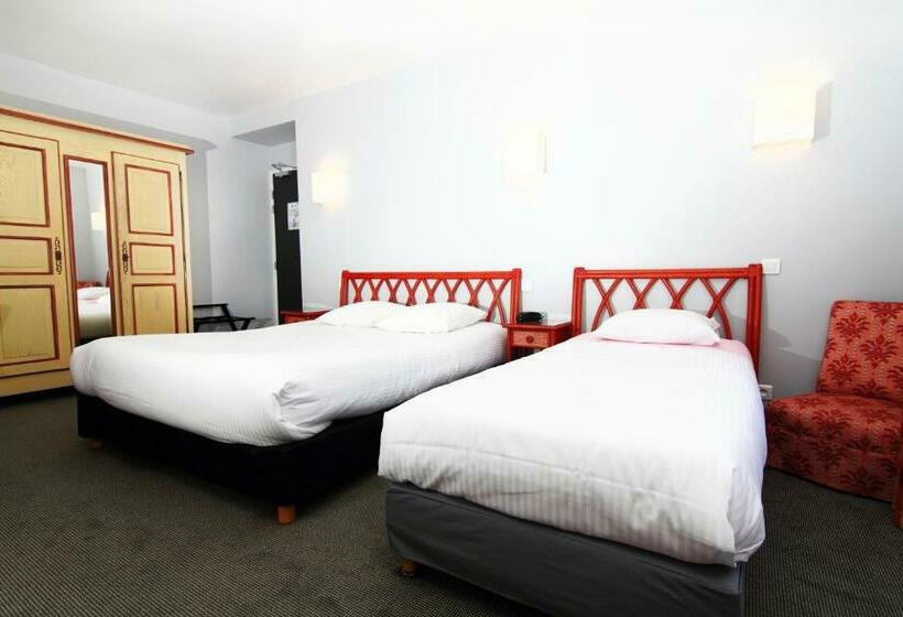 اتاق استاندارد سه نفره, Hôtel Ohartzia