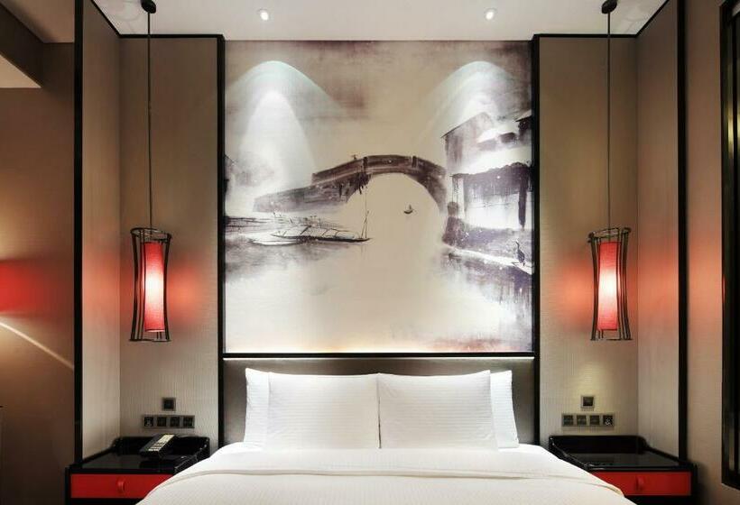 اتاق لوکس با تخت بزرگ, Wanda Realm Yiwu