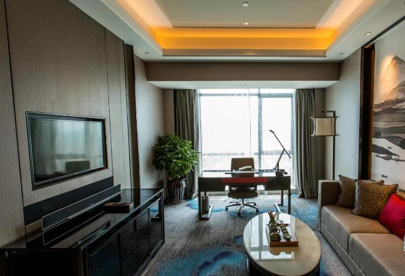سوییت لوکس, Wanda Realm Yiwu