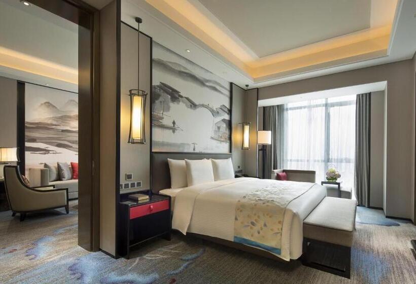 سوییت لوکس, Wanda Realm Yiwu