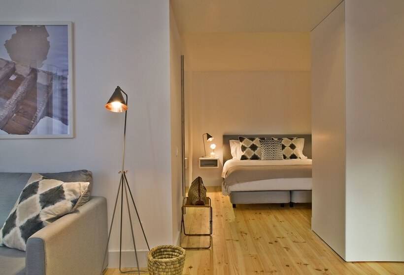 استودیوی لوکس, Lisbon Five Stars Apartments Combro 77