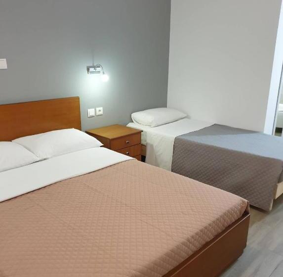 استودیو استاندارد با چشم‌انداز دریا و بالکن, Apart Hotel Llazari