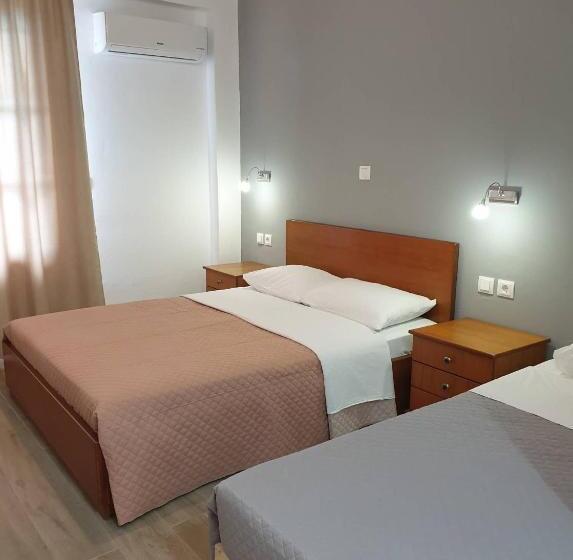 استودیو استاندارد با چشم‌انداز دریا و بالکن, Apart Hotel Llazari