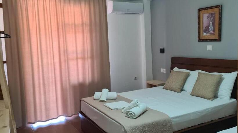 آپارتمان 2 خوابه با چشم‌انداز دریا, Apart Hotel Llazari