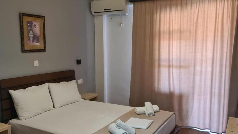 آپارتمان 2 خوابه با چشم‌انداز دریا, Apart Hotel Llazari