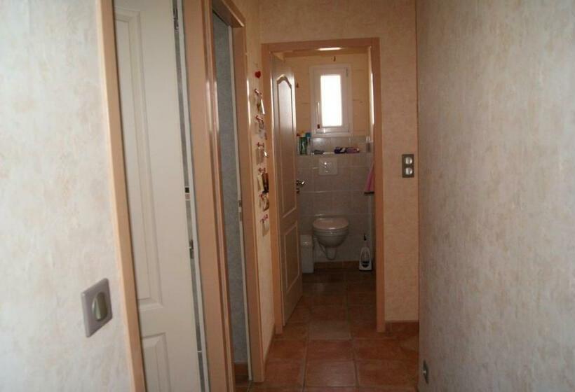 اتاق استاندارد, Chambres D'hôtes Le Libournais