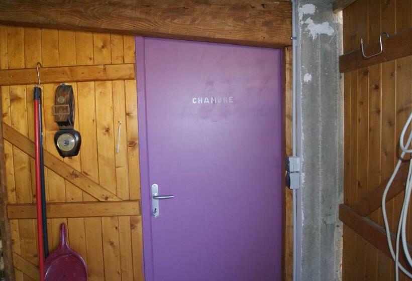 اتاق استاندارد, Chambres D'hôtes Le Libournais