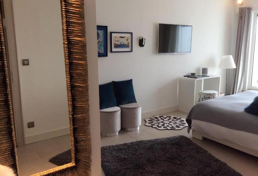 اتاق استاندارد با تخت بزرگ, La Villa Haute Corniche