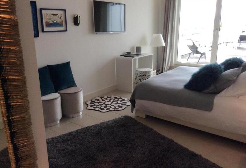 اتاق استاندارد با تخت بزرگ, La Villa Haute Corniche