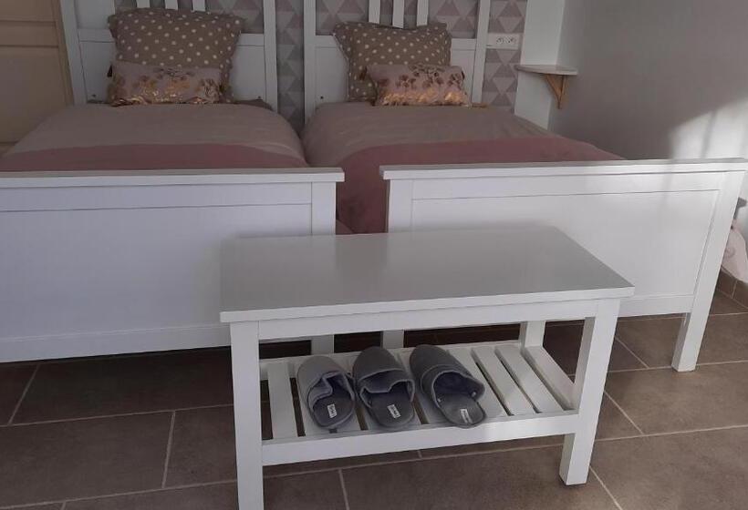 اتاق استاندارد با چشم‌انداز, Villa Du Cerf Thibault