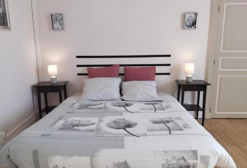 سوییت لوکس, Villa Du Cerf Thibault
