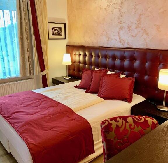 اتاق استاندارد با تخت بزرگ, Boutique Hotel Goldene Henne