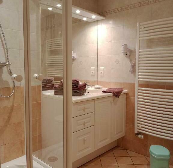 اتاق استاندارد, Auberge De La Motte