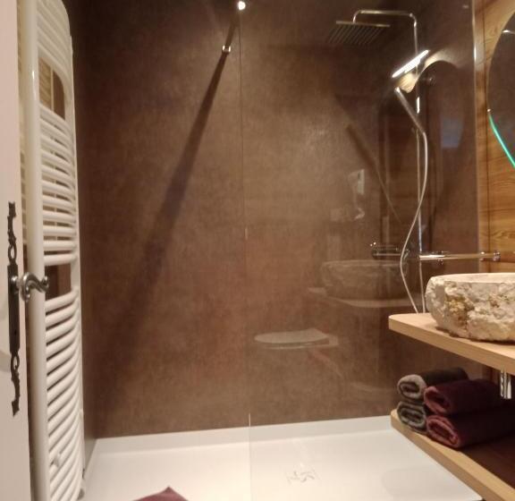 اتاق استاندارد, Auberge De La Motte