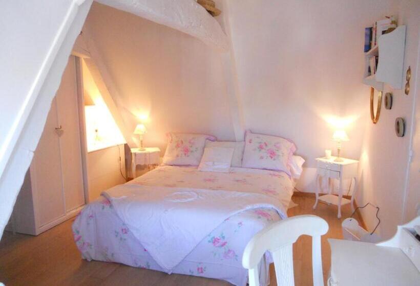 سوییت دوبلکس, La Maison Du Phare De Honfleur Chambre D Hôtes B&b  Jacuzzi   Shabby Chic