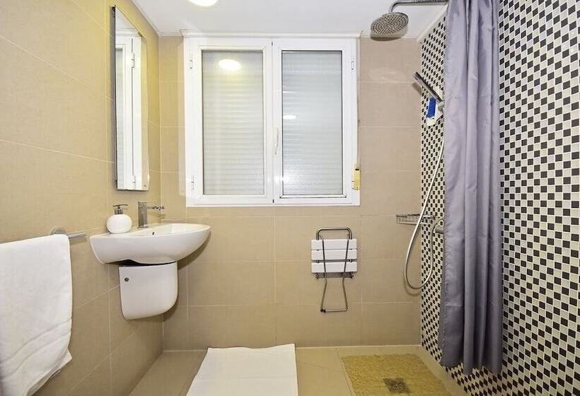 آپارتمان 4 خوابه, Aparthotel Ola Blanca