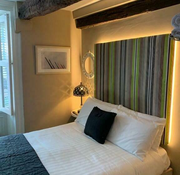 اتاق استاندارد, 7 Boutique