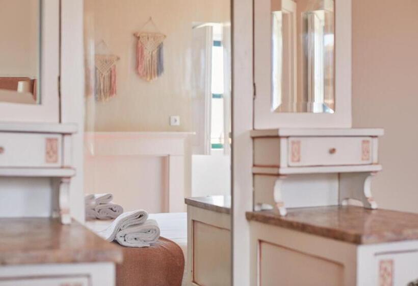اتاق استاندارد, A Portuguesa Guest House