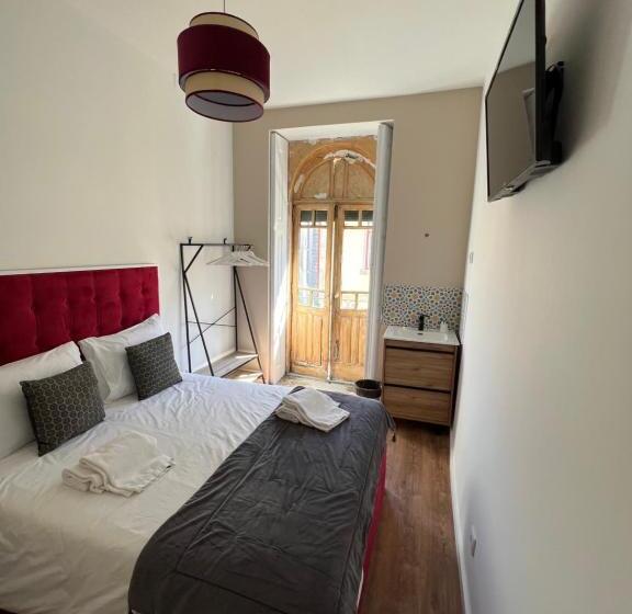 اتاق اکونومی, A Portuguesa Guest House