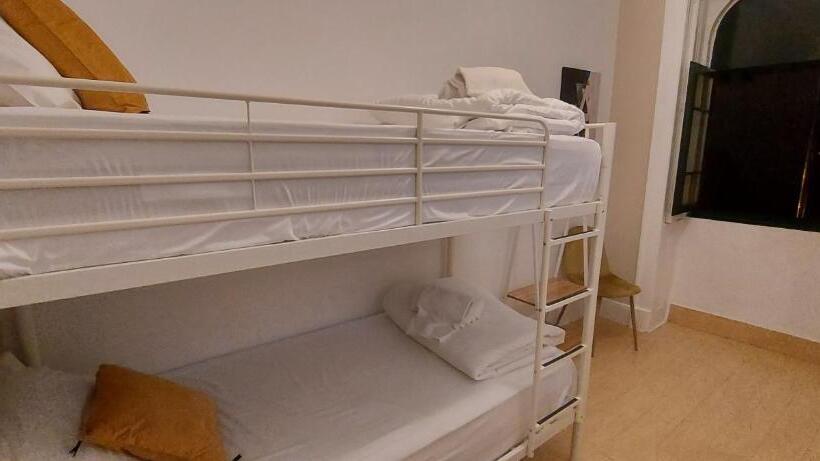 اتاق استاندارد, A Portuguesa Guest House