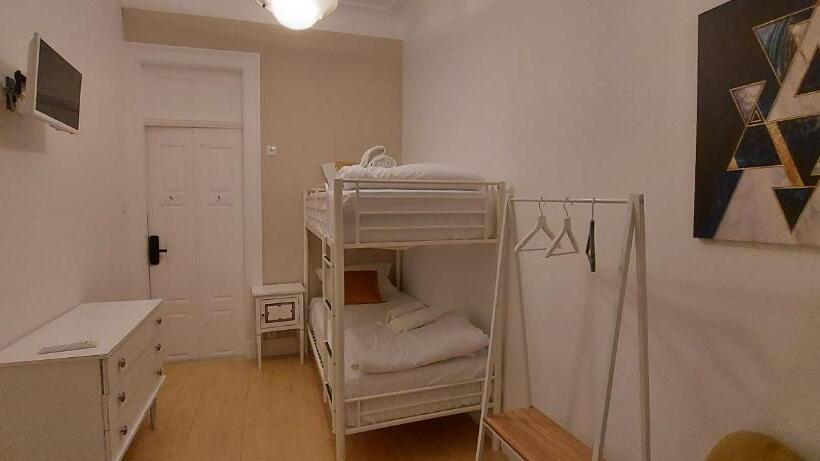 اتاق استاندارد, A Portuguesa Guest House