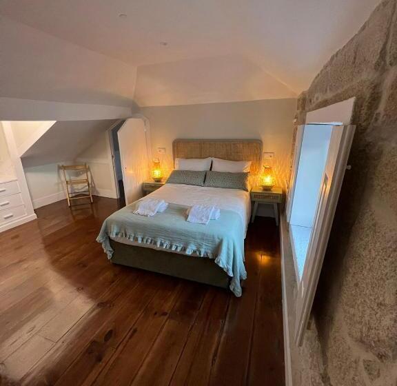 اتاق استاندارد سه تخته با سرویس بهداشتی مشترک, A Portuguesa Guest House