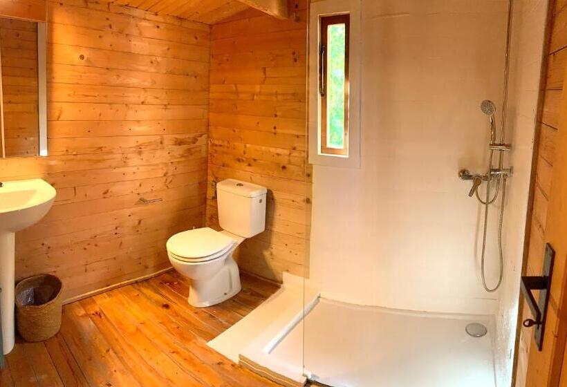 بانگلوی استاندارد, Agroturismo Can Marquet   Adults Only