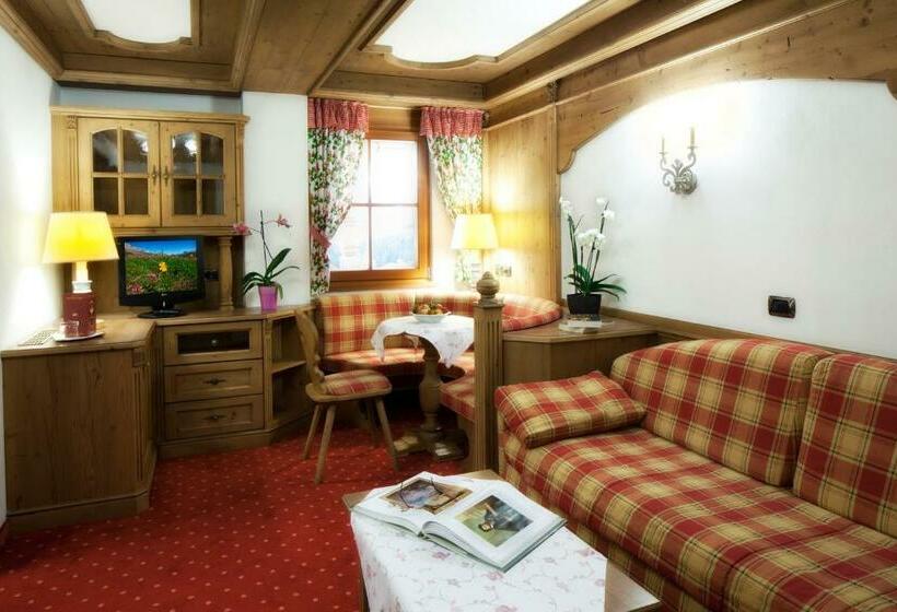 سوییت جونیور, Chalet Barbara