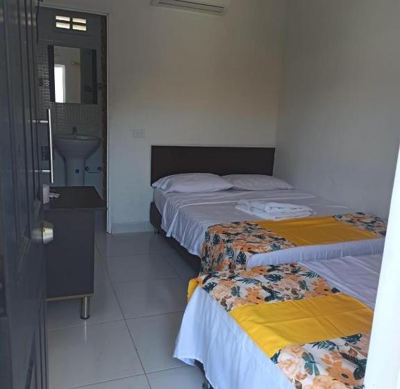 اتاق استاندارد سه نفره, Villa Real Tolú