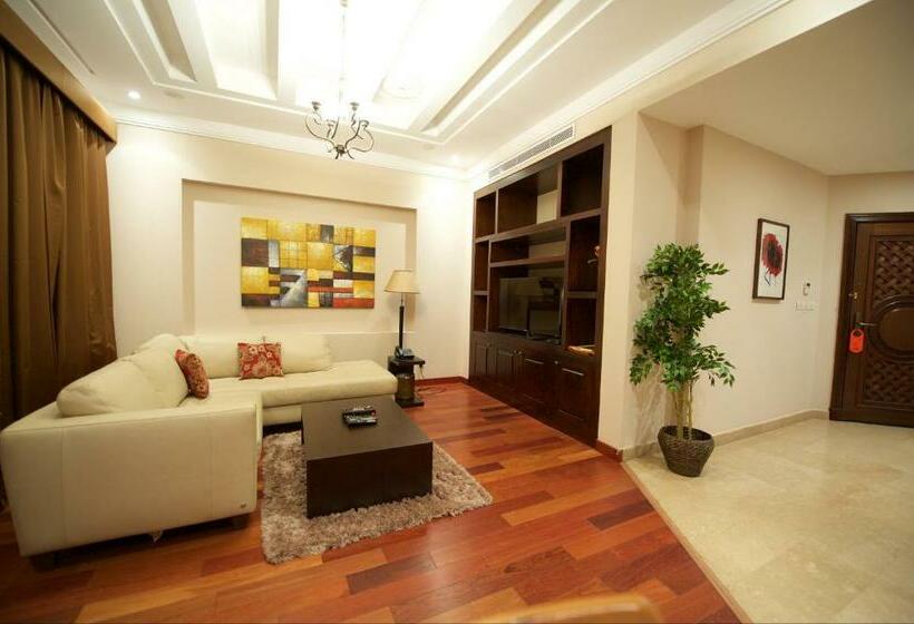 ویلای 4 خوابه, Rawasi Hotel Apartments