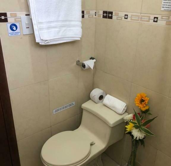 اتاق استاندارد یک نفره, Springhills Quito Airport