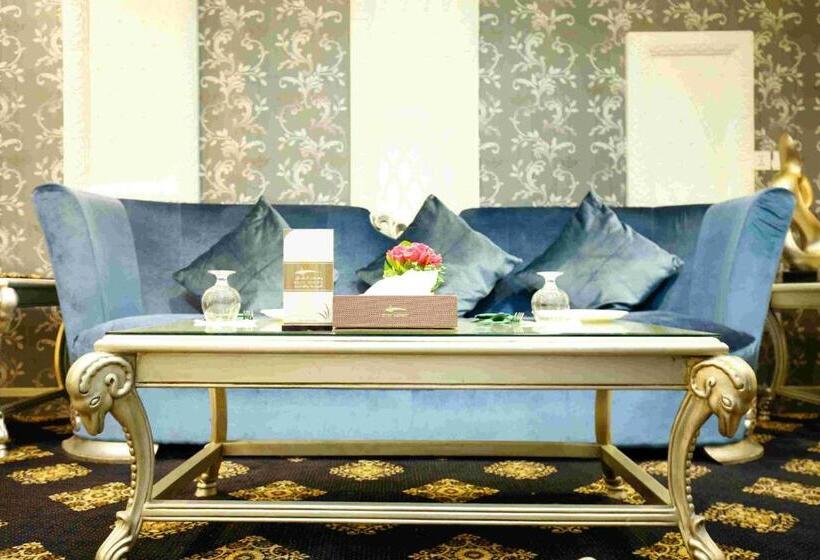 سوییت, Rest Night Hotel Serviced Apartments  Alhamra