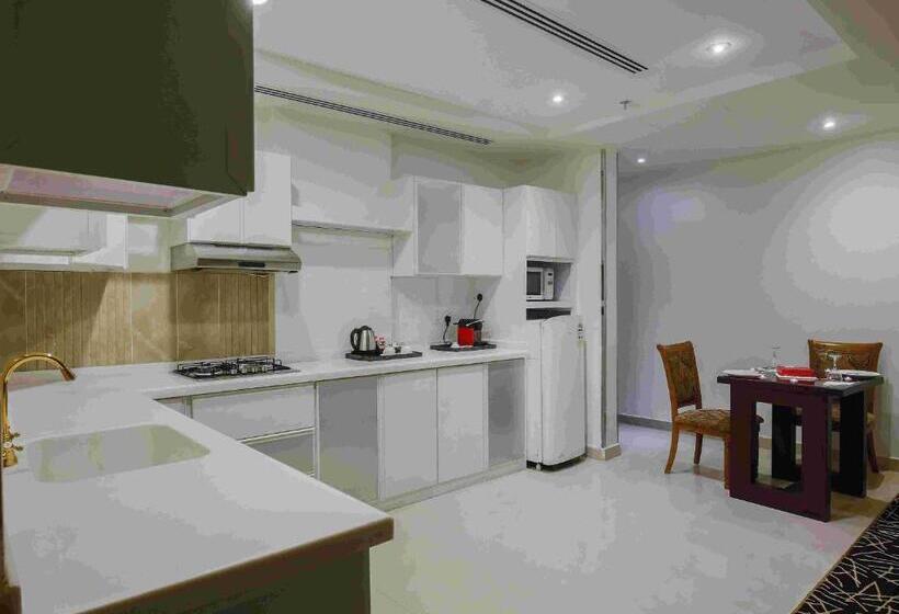 سوئیت رویال, Rest Night Hotel Serviced Apartments  Alhamra