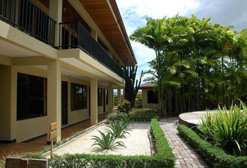 اتاق راحتی, Arenal Backpackers Resort