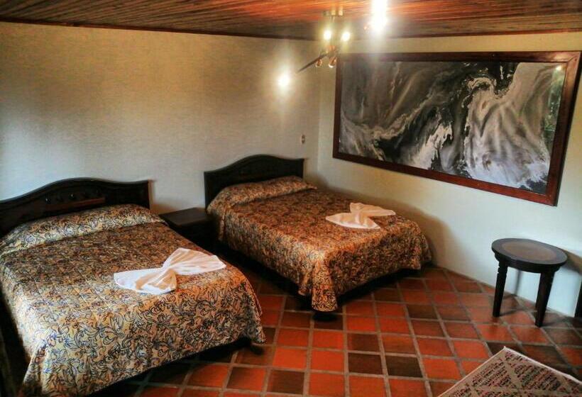 اتاق راحتی, Arenal Backpackers Resort