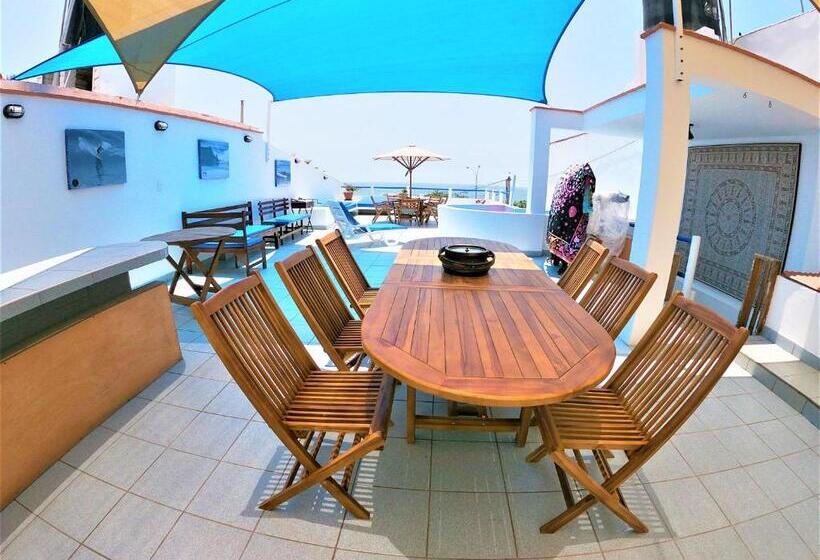 Deluxe Suite Sea View, Waves Surf Camp Peru