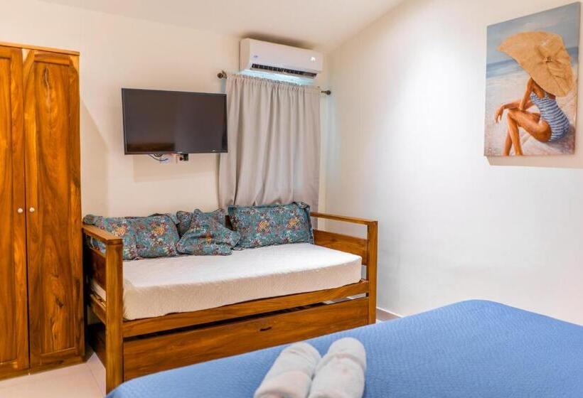 ویلای استاندارد با چشم‌انداز باغ, Banana Beach Bungalows