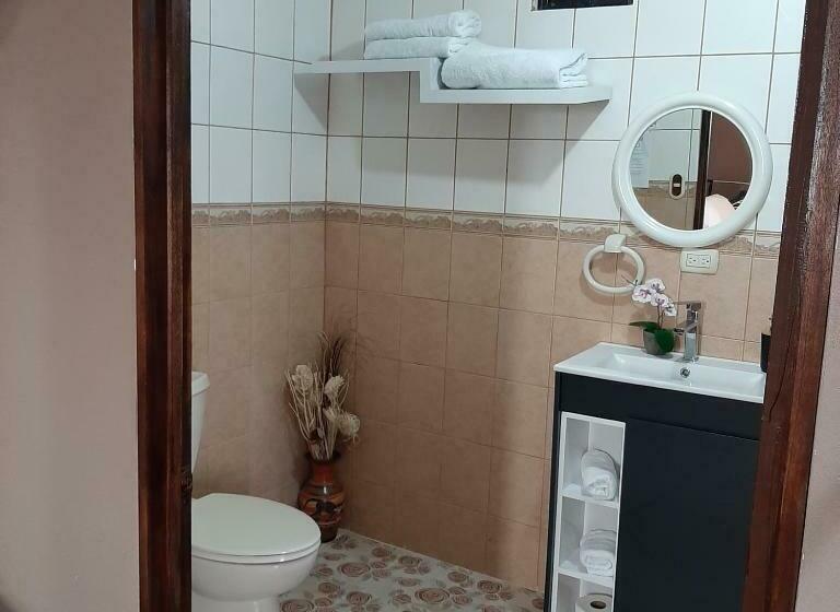 اتاق لوکس, Rancha Azul Inn