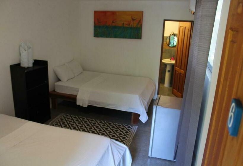 اتاق استاندارد چهار تخته, Cabinas Playa Surf Hostel