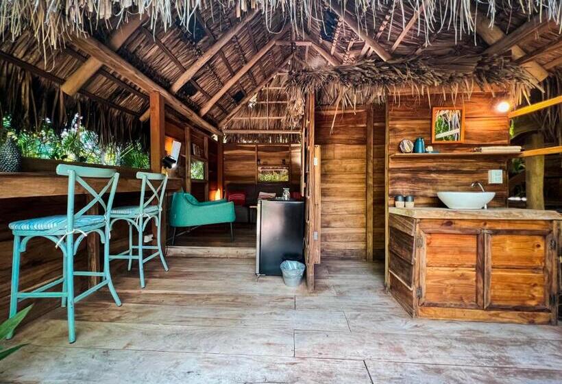 کلبه ییلاقی سوپریور یک خوابه, Glamping Hotel Flor Y Bambu