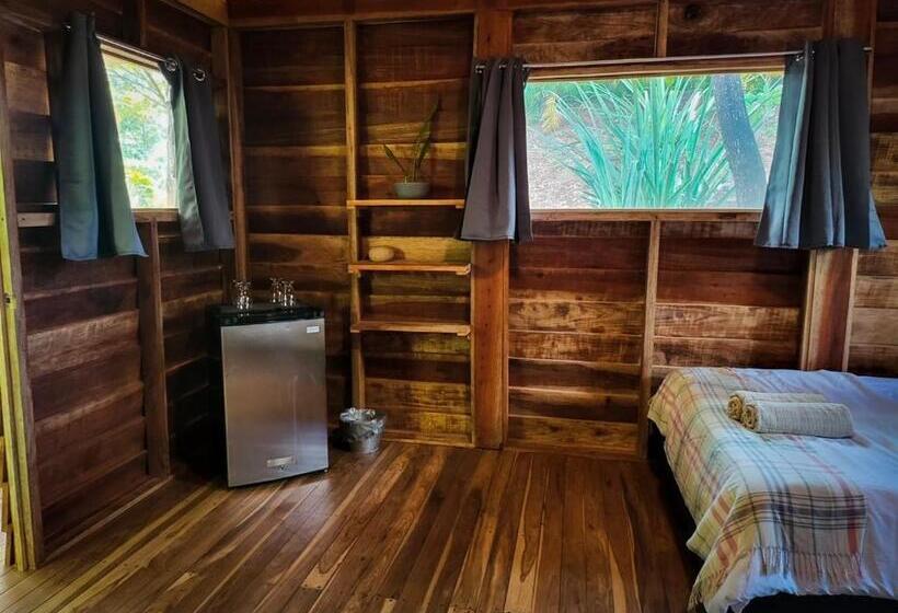 کلبه ییلاقی, Glamping Hotel Flor Y Bambu