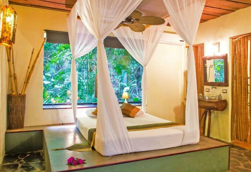 سوییت, Canaima Chill House