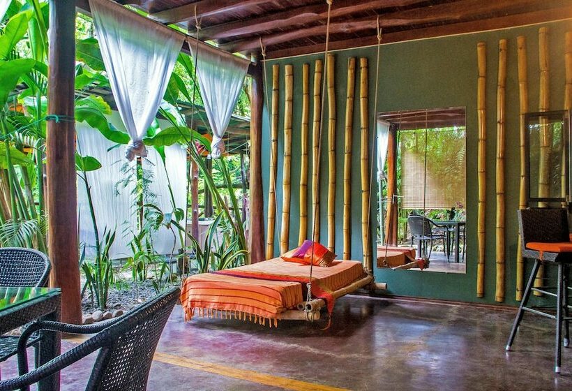 سوییت, Canaima Chill House
