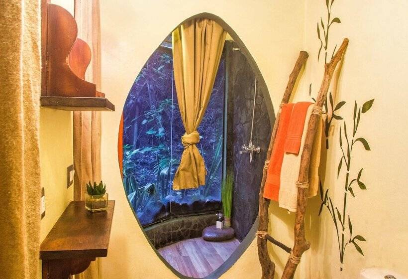 سوییت, Canaima Chill House