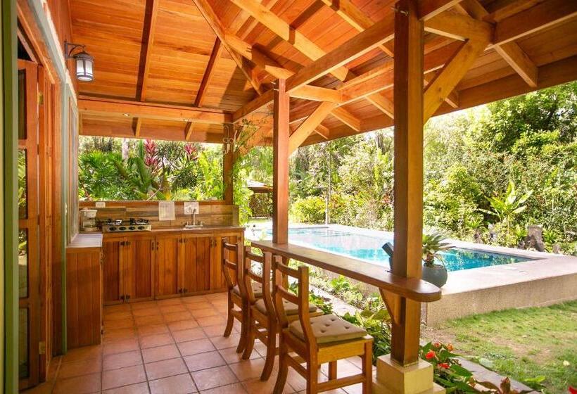 بنگله خانوادگی, Casa Merlin