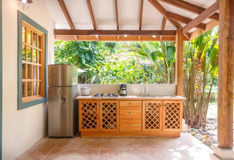 بانگلوی لوکس, Casa Merlin