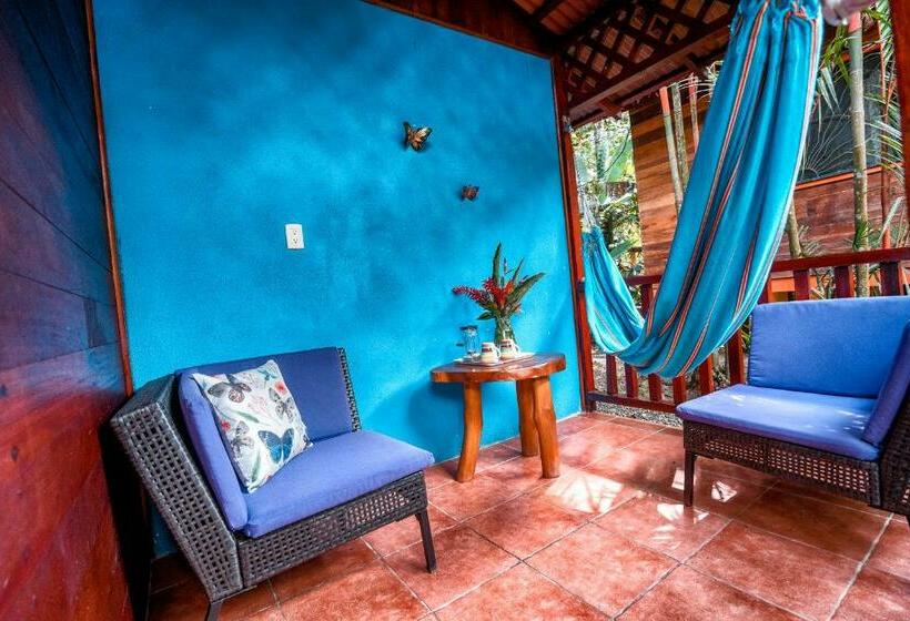 بانگلوی استاندارد, Casitas Las Flores