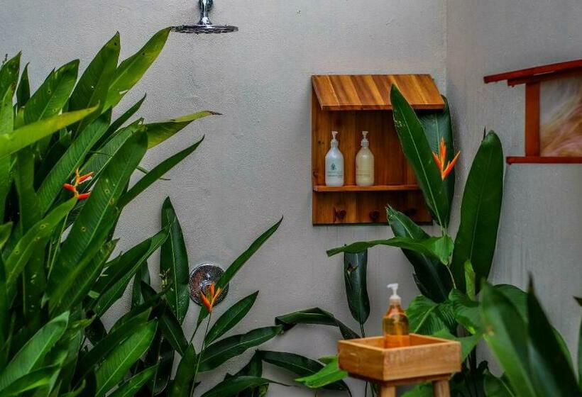 بانگلوی لوکس, Lapa Rios Lodge By Boena