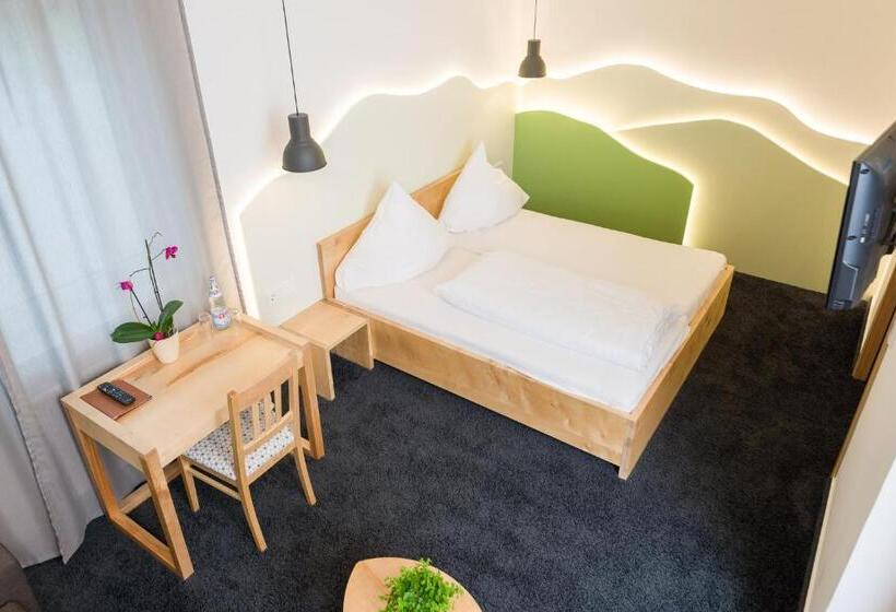 اتاق سوپریور یک تخته, Rhönhof